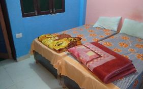 Astha Guest House